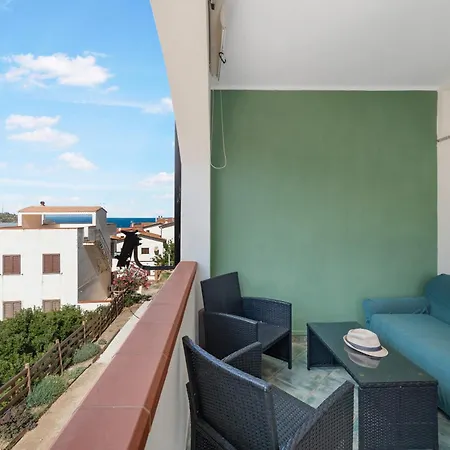 펜션 Hugo House 부게루